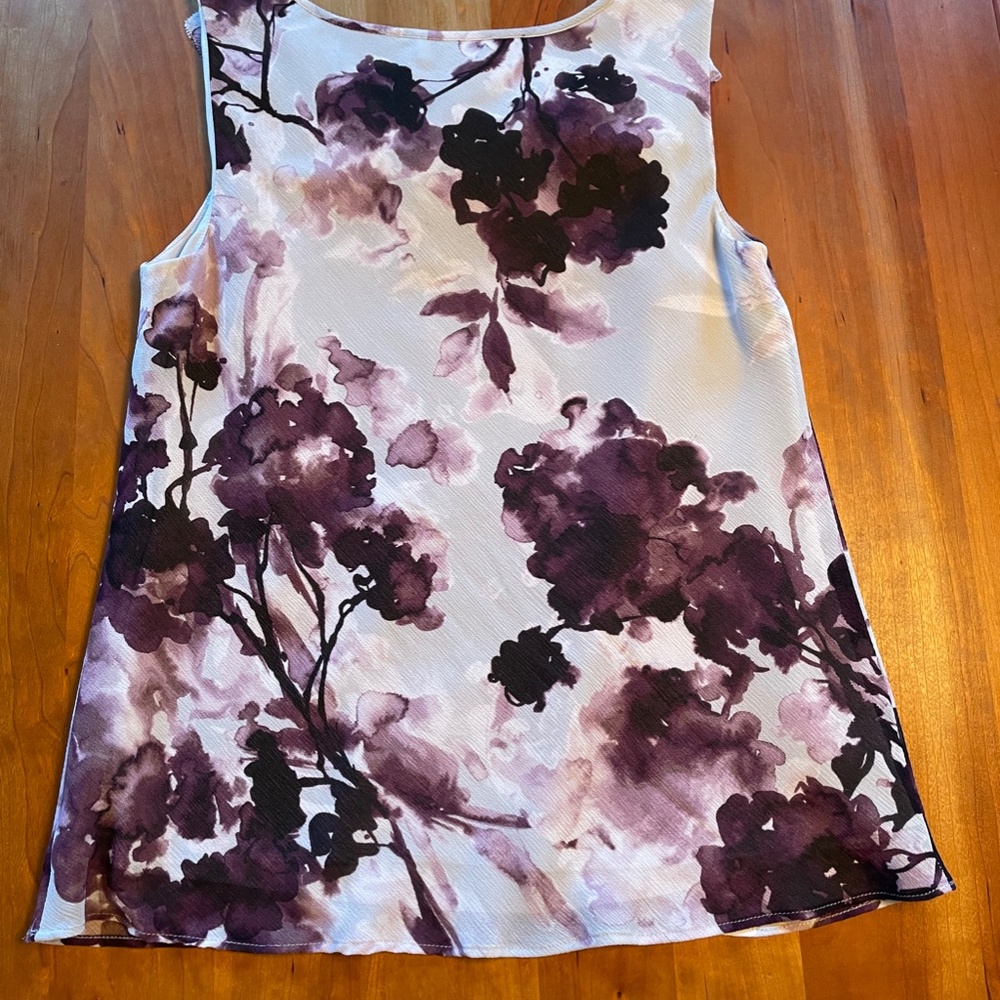 NWOT - Ann Taylor LOFT sleeveless blouse - Picture 4 of 8